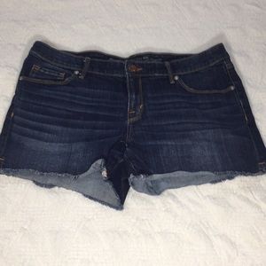 Mossimo Denim Mid Rise Midi Shorts